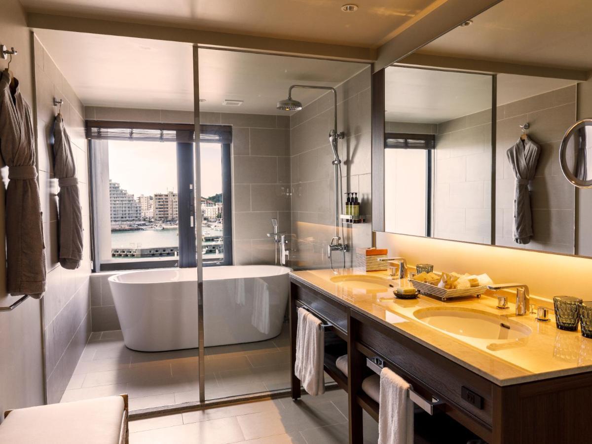 Mb Gallery Chatan By The Terrace Hotels Экстерьер фото